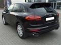 PORSCHE-CAYENNE